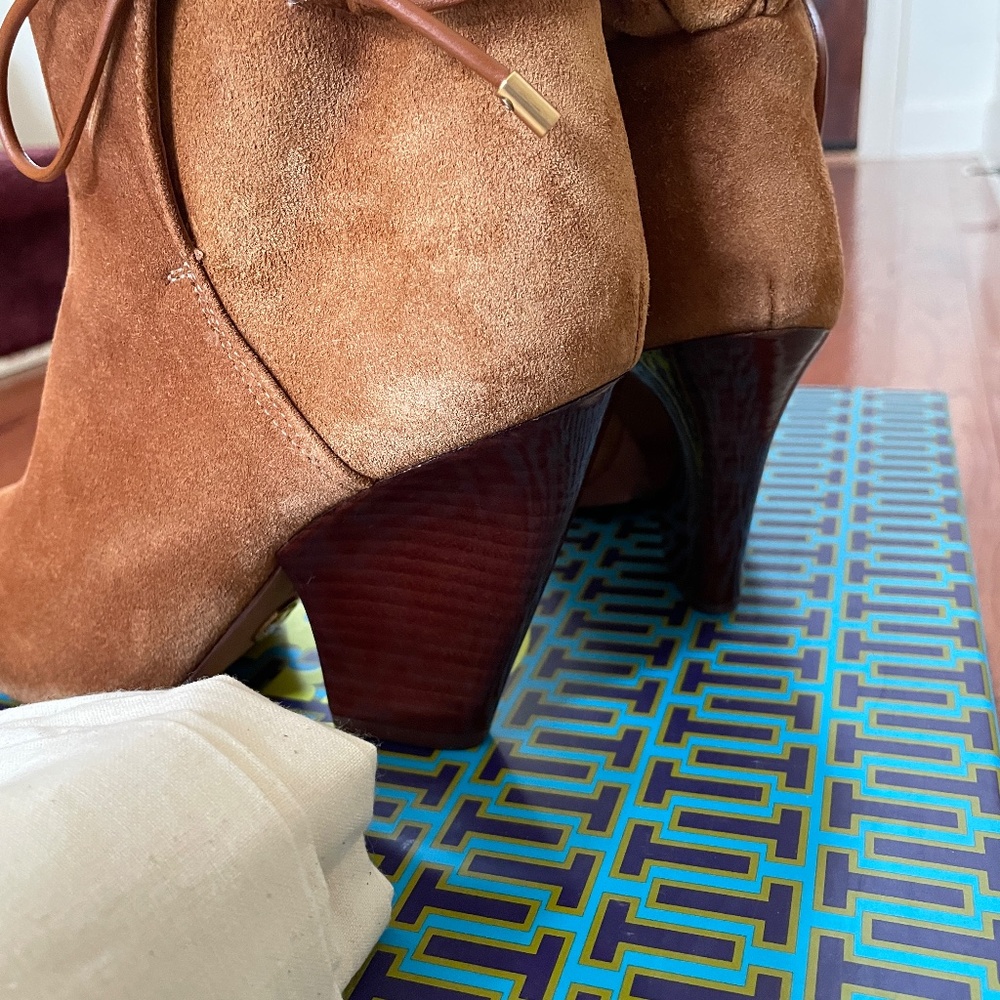 Tory Burch Lila Bootie NEW - Picture 9 of 10